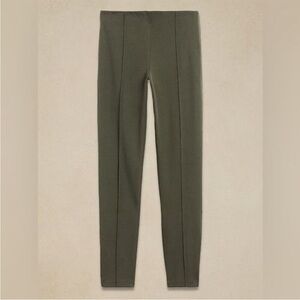 Banana Republic Green pants